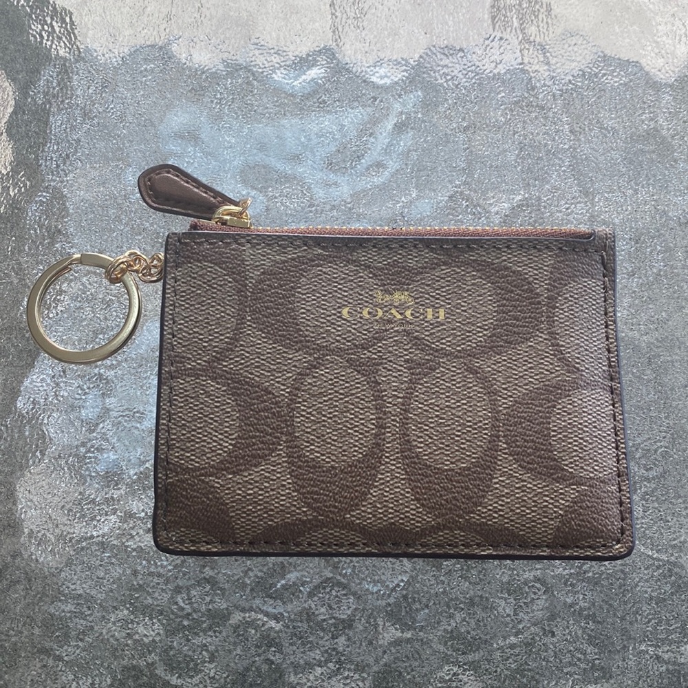 Coach card holder